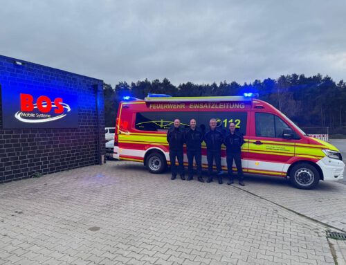 Einsatzleitung mit modernster Technik – Neuer ELW für die Elbmarsch Feuerwehren in den Dienst gestellt