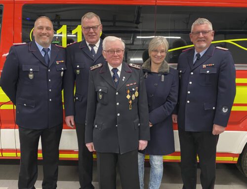 Helmut Wiegels -70 Jahre Feuerwehr und Spielmannszug Tespe