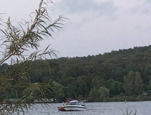 Sportboot vor dem Kentern bewahrt